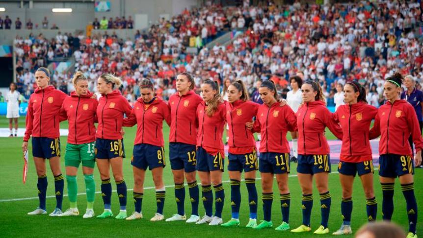 西班牙女足全体退出国家队