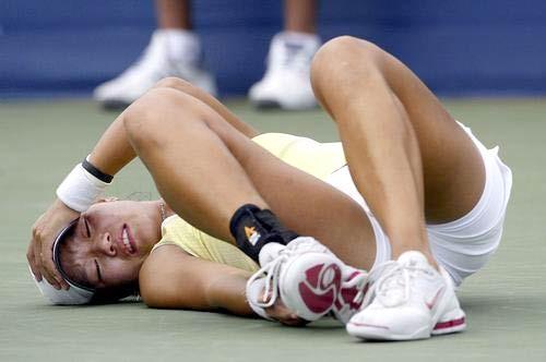 2013年澳网女单决赛李娜意外摔倒