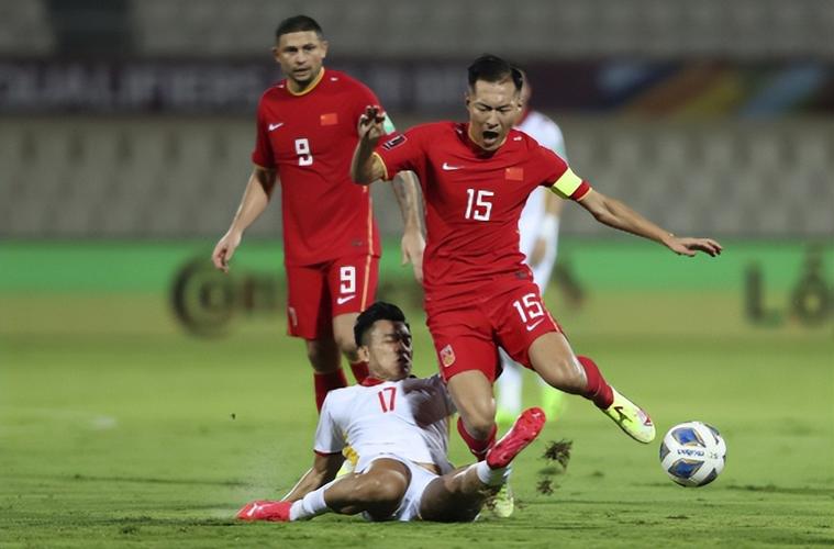 中国vs叙利亚足球的相关图片